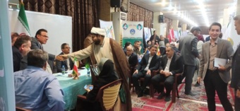 به مناسبت دهه مبارک فجر، میز ارتباطات مردمی( میز خدمت) در مصلای جمعه