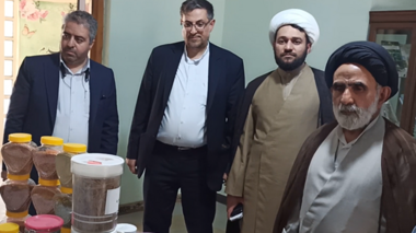 بازدید نماینده ولی‌فقیه در وزارت جهاد کشاورزی از مرکز تحقیقات بوشهر